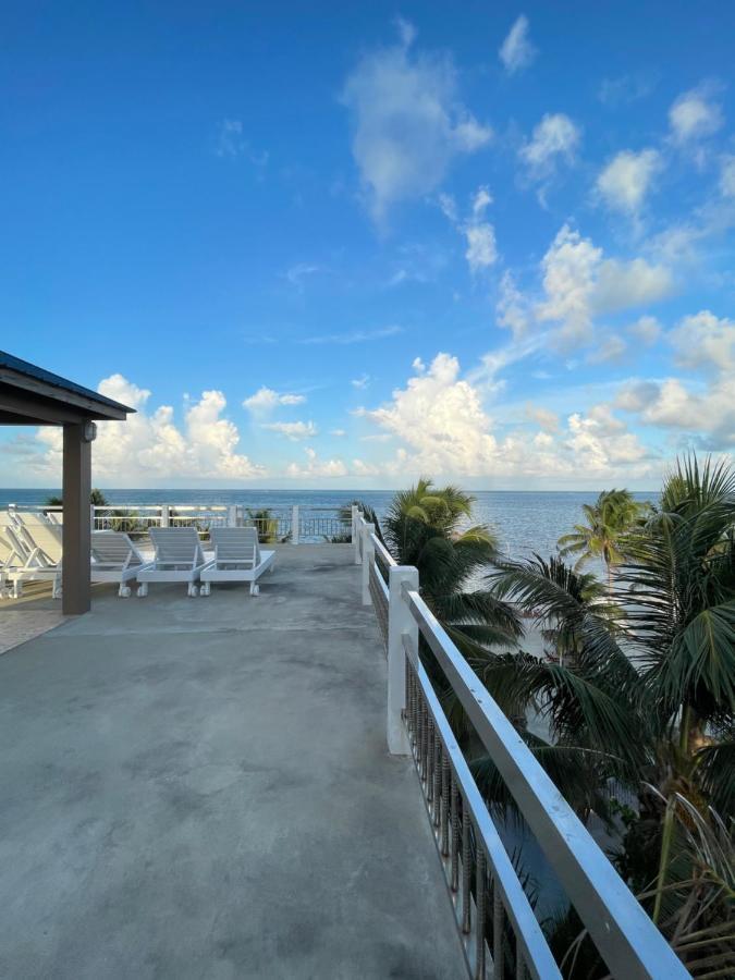 Caye Caulker Beach Hotel מראה חיצוני תמונה