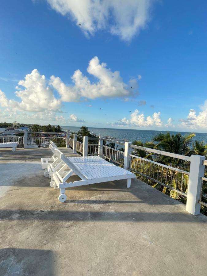 Caye Caulker Beach Hotel מראה חיצוני תמונה
